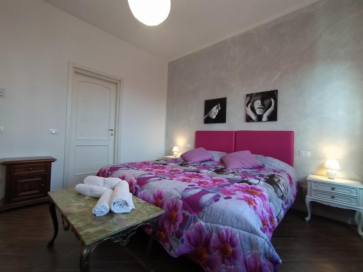 B&B Villa La Bouganville Camaiore Δωμάτιο φωτογραφία
