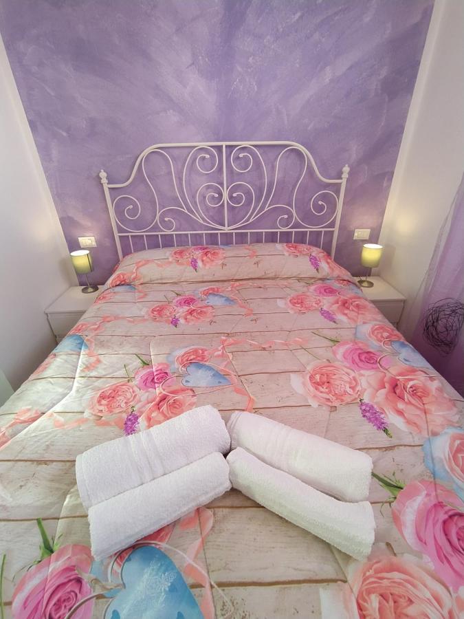 B&B Villa La Bouganville Camaiore Δωμάτιο φωτογραφία